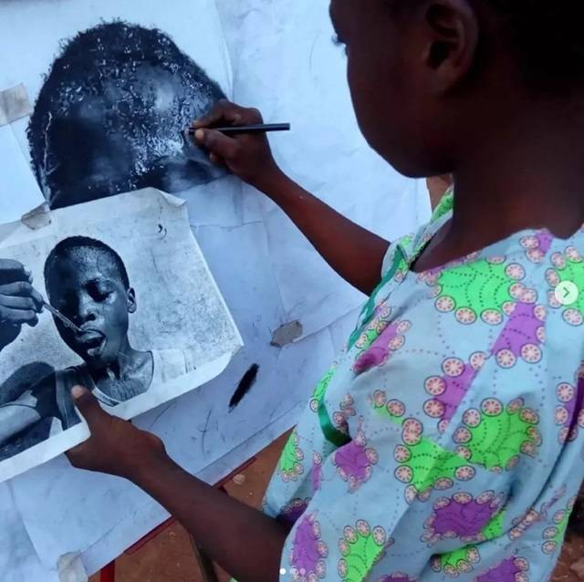 非洲小孩画像图片